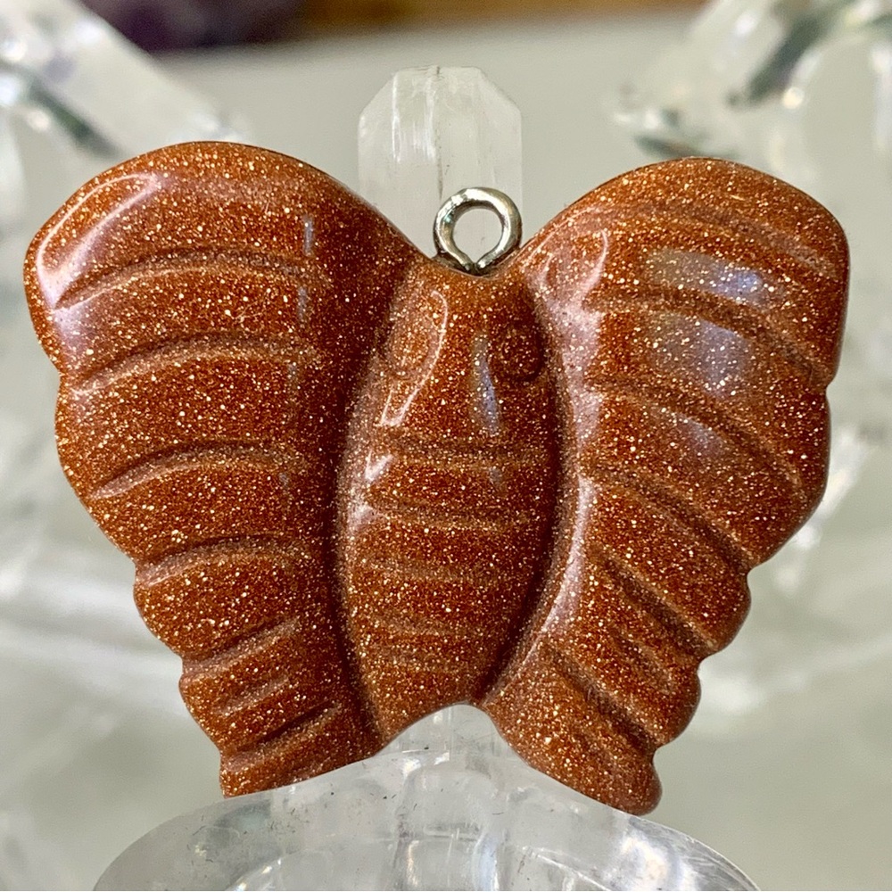 Red Goldstone Carved Butterfly Necklace Pendant Crystal Animal Insect Carving